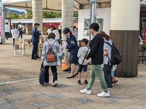 241005交通指導員会安全茶屋