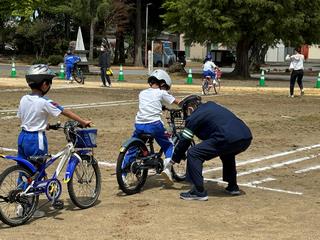 250424交通安全教室（味真野小➁）
