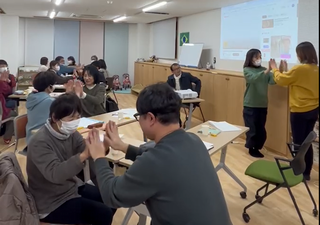 手遊び