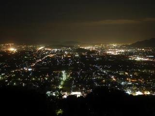 村国山から見える夜景の写真