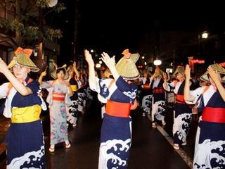 ふるさと踊りの写真