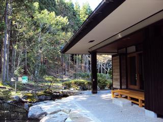 味真野神社絵馬掛け