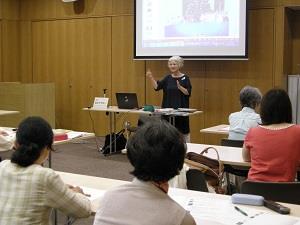 子どもの本を楽しむ会