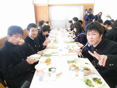 越前市産特別栽培米を学校給食導入